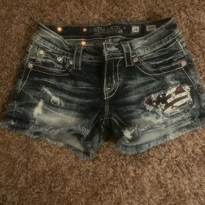 Miss Me Jean shorts, size 26
